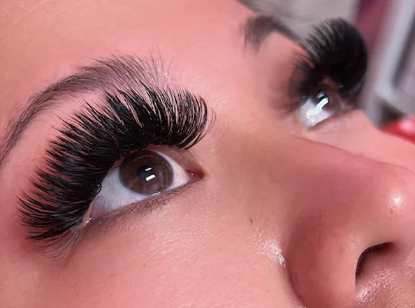 Volume Lash Extensions